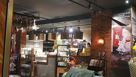 Ally Home Cafe